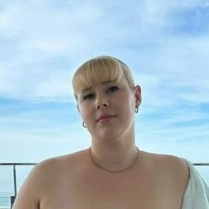 Cayla Snow