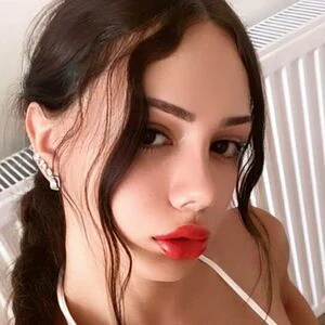 Esta Bozkurt