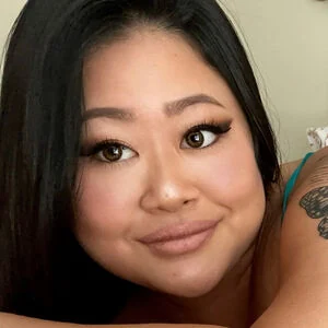 Stephanie Yum
